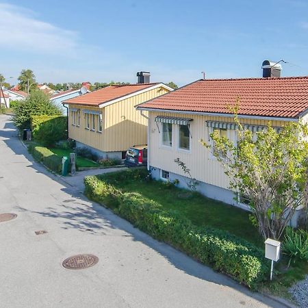 Tallkrogen Romantic House - Upper Or Lower Apartment ستوكهولم المظهر الخارجي الصورة