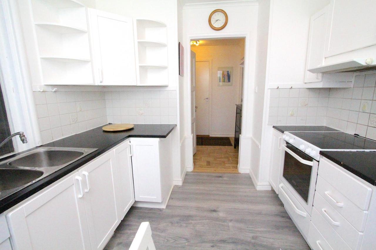Tallkrogen Romantic House - Upper Or Lower Apartment ستوكهولم المظهر الخارجي الصورة