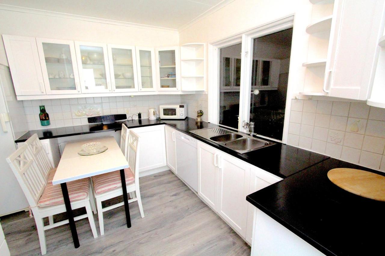 Tallkrogen Romantic House - Upper Or Lower Apartment ستوكهولم المظهر الخارجي الصورة