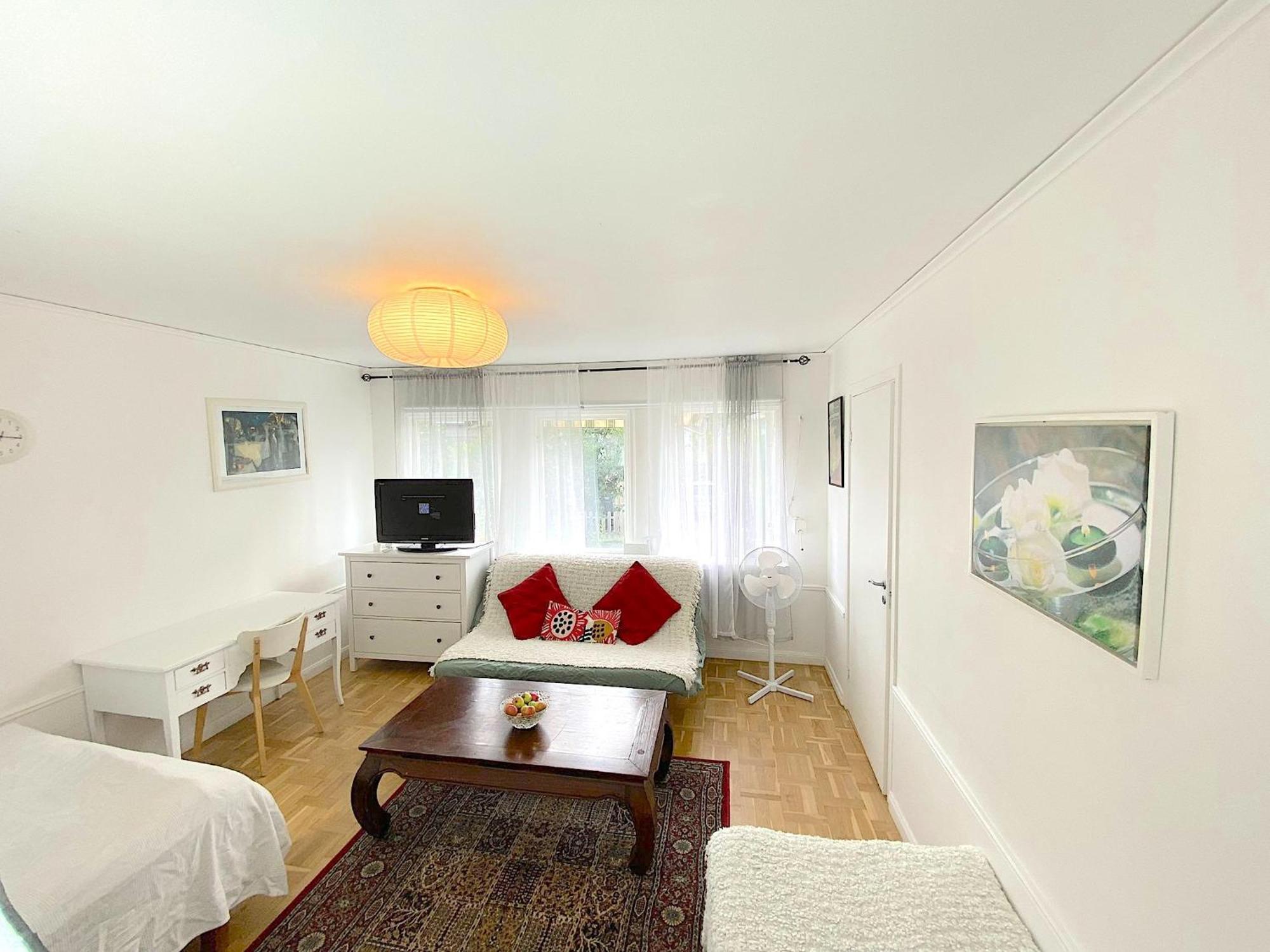 Tallkrogen Romantic House - Upper Or Lower Apartment ستوكهولم المظهر الخارجي الصورة